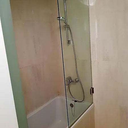 Fontana Zambratija Lejlighedshotel